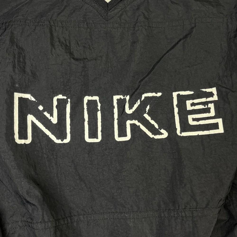 Nike Logo Nylon Pullover Sweatshirt Shirt Black White Vintage 90's Youth XL
